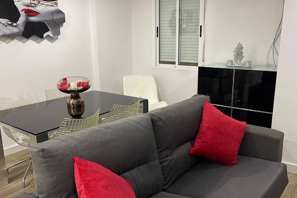 Moderno Apartamento En Эльче Экстерьер фото