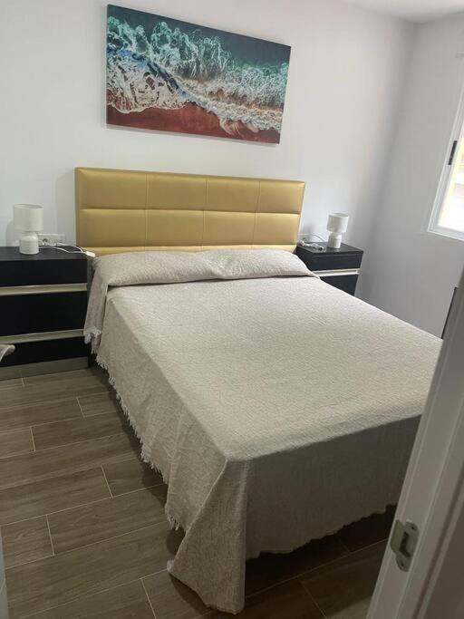 Moderno Apartamento En Эльче Экстерьер фото
